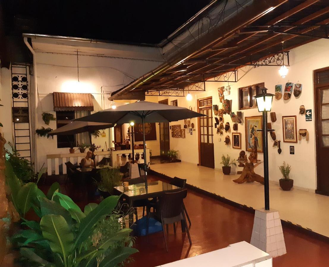 Hotel La Casona Iquitos Ngoại thất bức ảnh