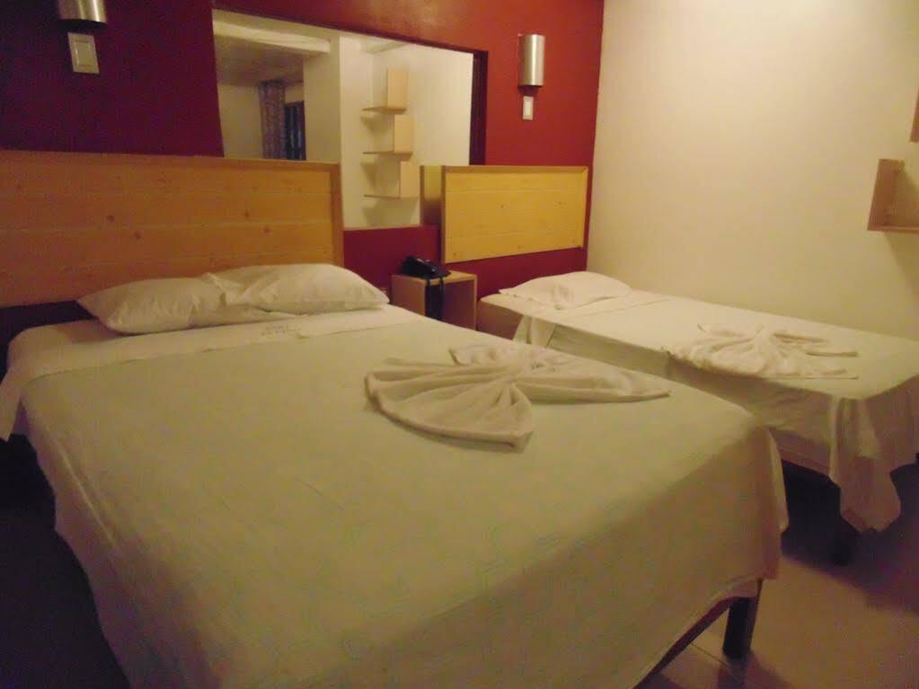 Hotel La Casona Iquitos Ngoại thất bức ảnh