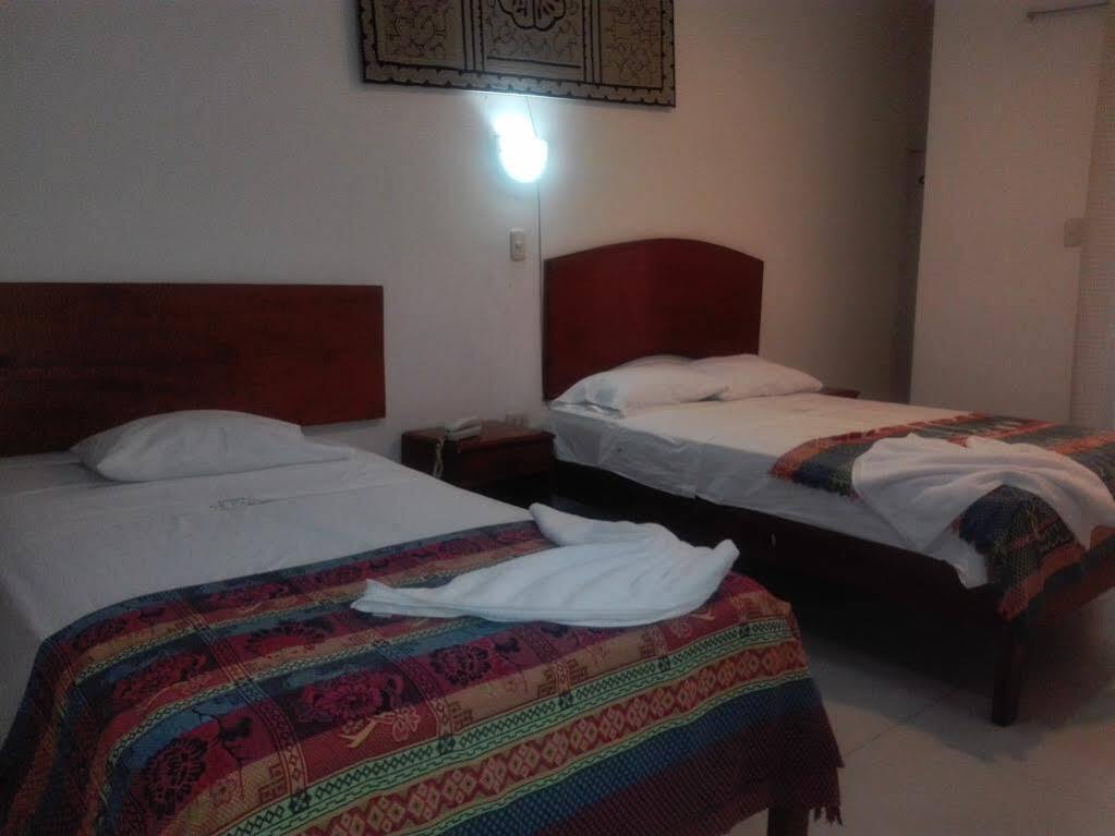 Hotel La Casona Iquitos Ngoại thất bức ảnh